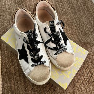 ::GIRLS GOLDEN GOOSE::